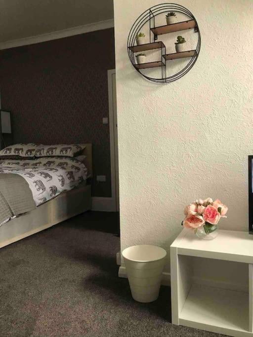 3 Studio Avenue House Scarborough Eksteriør billede